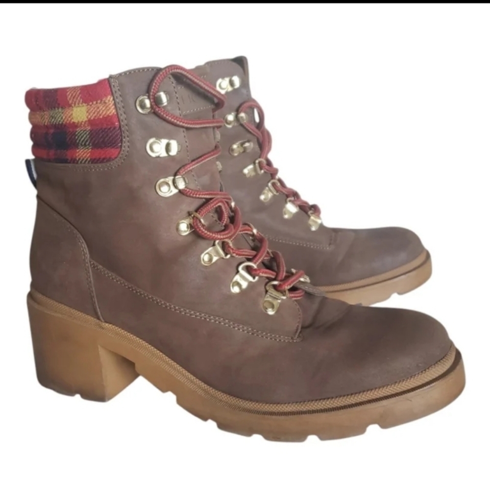 Tommy Hilfiger sz 10 Brown red plaid Lace Up Bootie chunky block heel